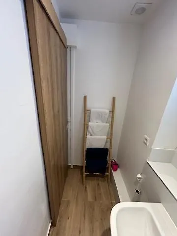 Appartement Paris Sacre Coeur Montmartre Et Tour Eiffel, 8 People,