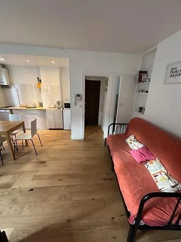 Ferienwohnung Paris Sacre Coeur Montmartre Et Tour Eiffel, 8 People, Frankreich