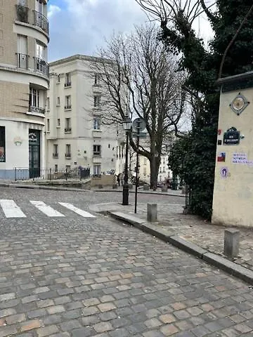 Paris Sacre Coeur Montmartre Et Tour Eiffel, 8 People, Apartment France